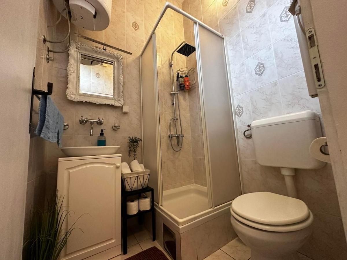 Pure Of Joy City Centre Apartment Subotica Bagian luar foto